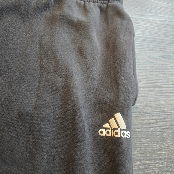 Adidas Joggers - Picture 4 of 11